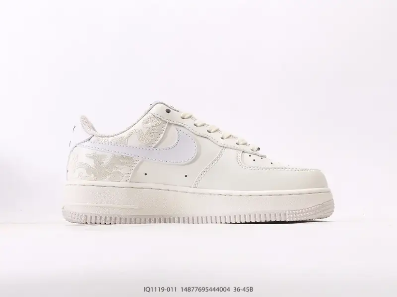 Nike Sepatu Olahraga Retro Bantalan Serbaguna IQ1119-011 #14877695444004