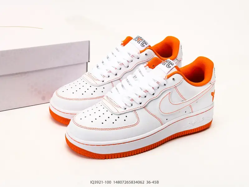 Nike Chaussures de sport Rétro Amorti Surélevé IQ3921-100 #14807265834062