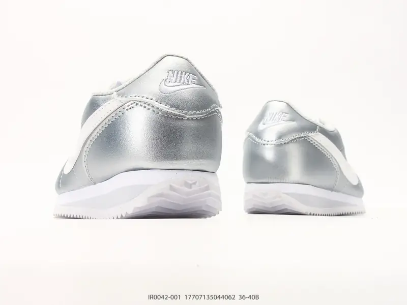 Nike Chaussures de sport Classique Confortable IR0042-001 #17707135044062
