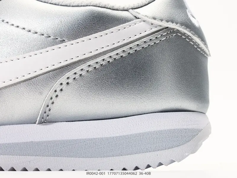 Nike Chaussures de sport Classique Confortable IR0042-001 #17707135044062
