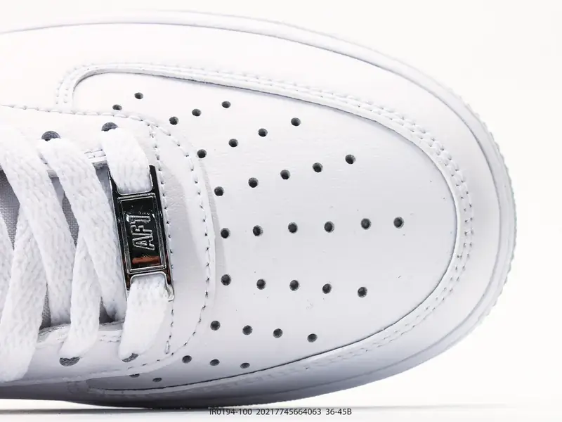 Nike Chaussures de sport Rétro Amorti Surélevé IR0194-100 #20217745664063