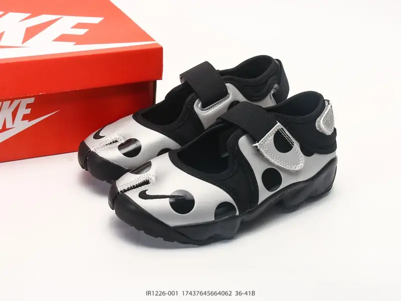 Nike Sportschuhe Gedämpft Komfortabel IR1226-001 #17437645664062