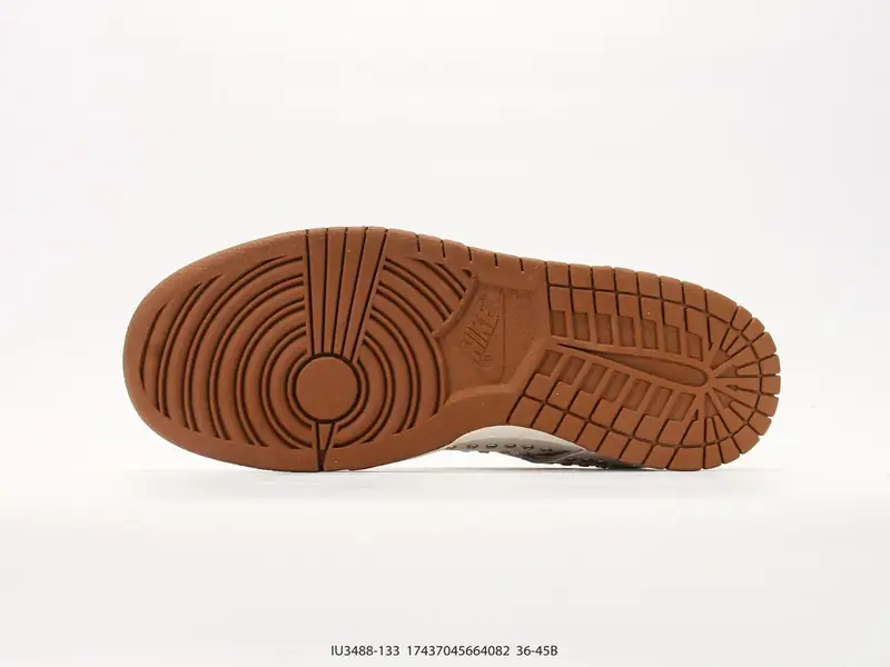 Nike Scarpe sportive Retro Basso IU3488-133 #17437045664082
