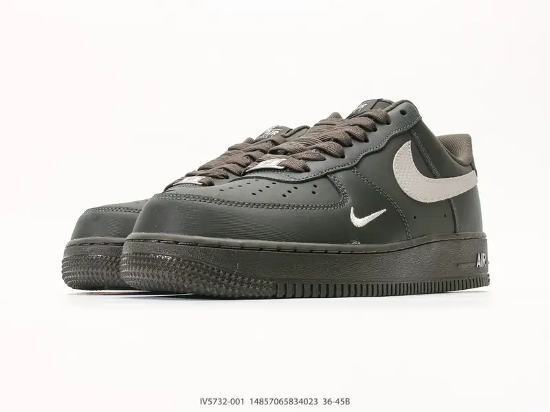 Nike Sepatu Olahraga Retro Bantalan Serbaguna IV5732-001 #14857065834023