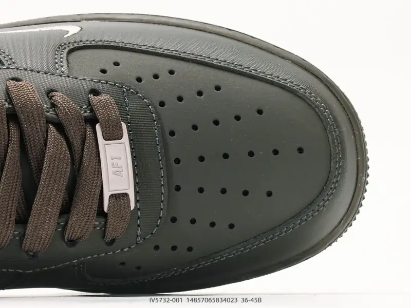Nike Sepatu Olahraga Retro Bantalan Serbaguna IV5732-001 #14857065834023