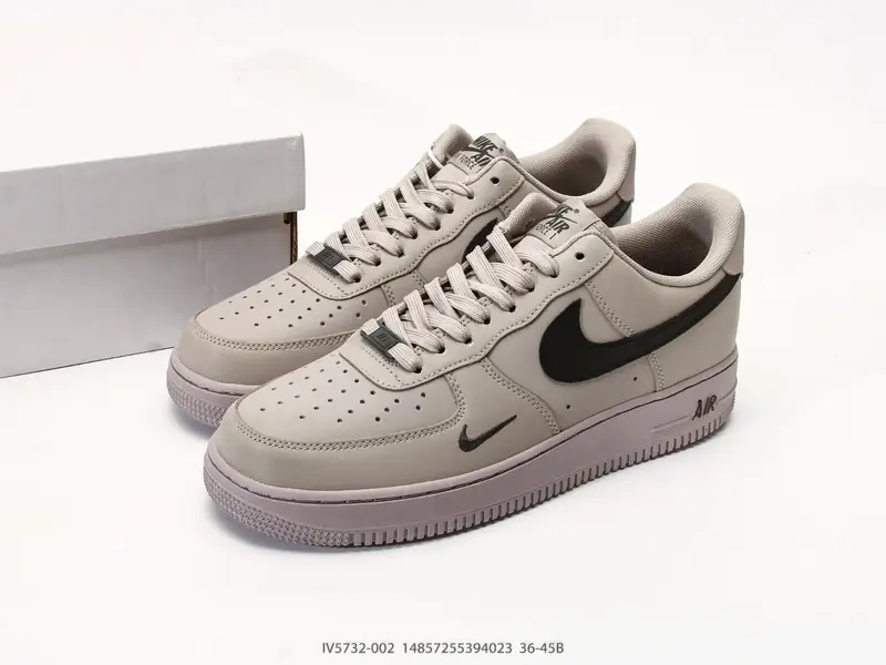 Nike Sepatu Olahraga Retro Bantalan Tinggi IV5732-002 #14857255394023