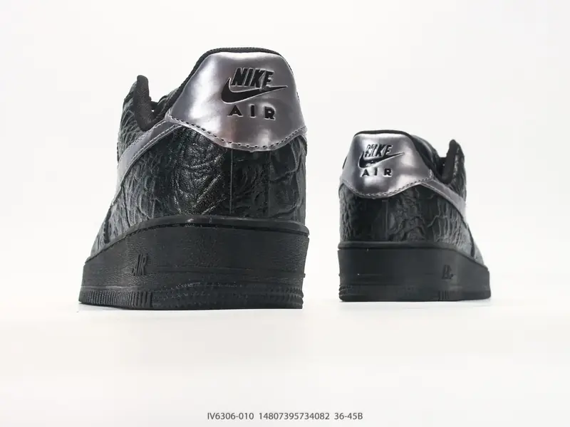 Nike Sepatu Olahraga Retro Bantalan Serbaguna IV6306-010 #14807395734082