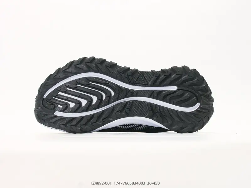 나이키 트레일 러닝화 통기성 미끄럼 방지 활용도 높은 IZ4892-001 #17477665834003