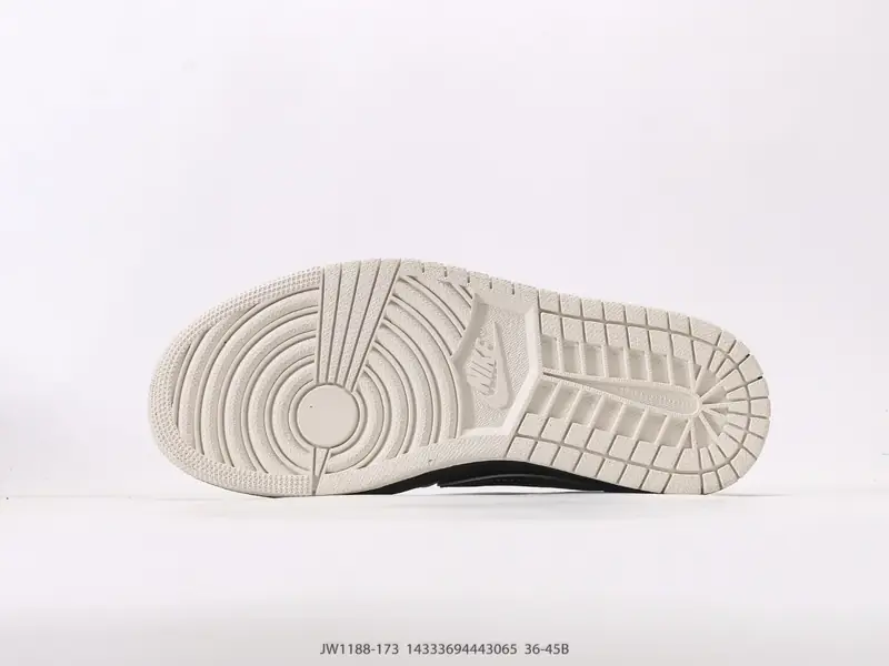 Nike Scarpe da basket Retro Classico Basso JW1188-173 #14333694443065