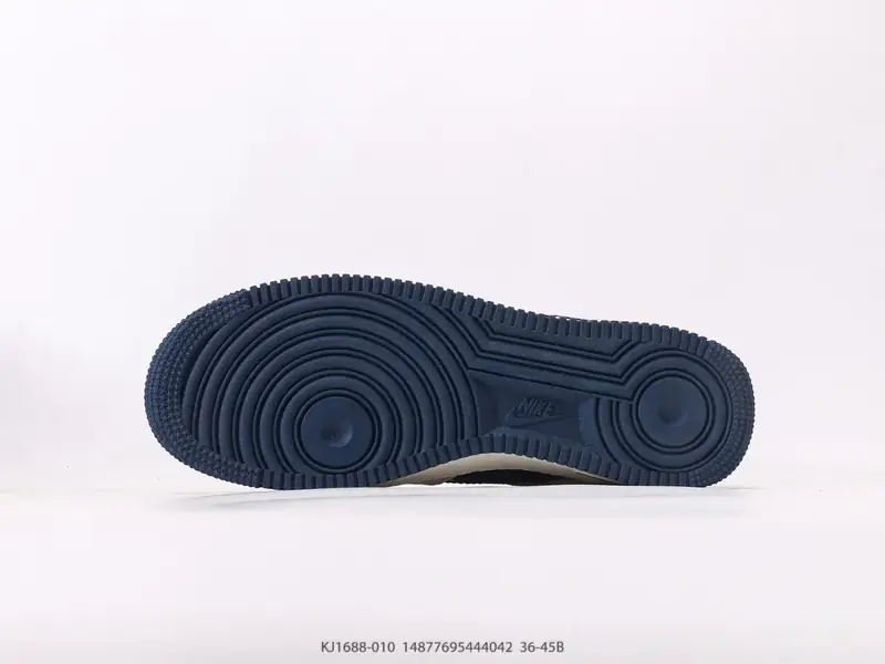 耐克Nike Air Force 1 Low 空军一号低帮百搭休闲运动板鞋 柔软、弹性十足的缓震性能和出色的 KJ1688-010 #14877695444042