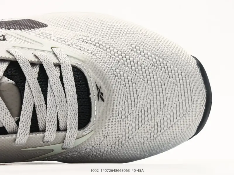 Reebok Nano X5 是锐步（Reebok）推出的最新一代综合训练鞋，专为 CrossFit、高强度间歇训练（HIIT）、力量举重及多功能健身 1002 #14072648663063