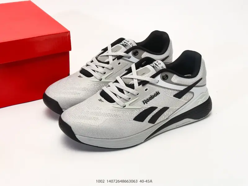 Reebok Nano X5 是锐步（Reebok）推出的最新一代综合训练鞋，专为 CrossFit、高强度间歇训练（HIIT）、力量举重及多功能健身 1002 #14072648663063