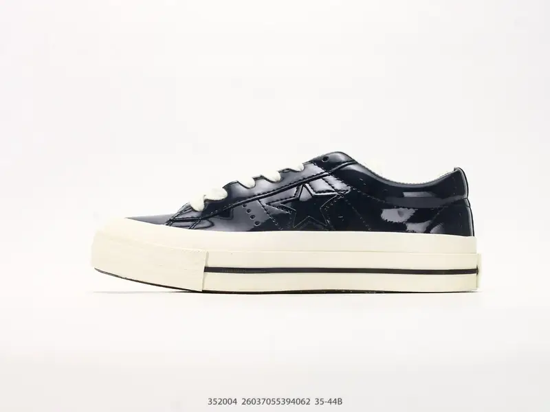 Other Sports Shoes Classic Low-Top 352004 #26037055394062