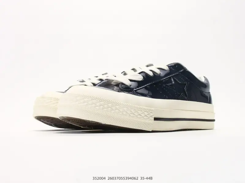 Other Sports Shoes Classic Low-Top 352004 #26037055394062