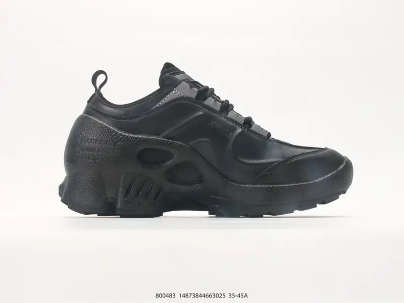 Ecco爱步 Biom C-Trail 健步C 舒适时尚 简约时尚 减震防滑 低帮休闲鞋 戈尔防水薄膜内衬提供强大的透气性与防水性 有效阻隔外部水分渗透 确保双脚保持干爽舒适 自然律动科技 符合人体 800483 #14873844663025