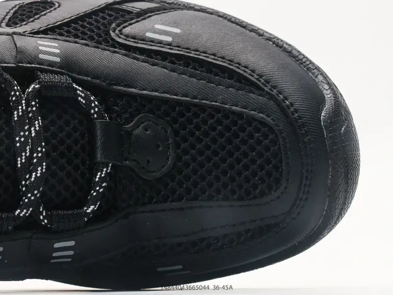 Ecco爱步 Biom C-Trail 健步C 舒适时尚 简约时尚 减震防滑 低帮休闲鞋 戈尔防水薄膜内衬提供强大的透气性与防水性 有效阻隔外部水分渗透 确保双脚保持干爽舒适 自然律动科技 符合人体 803324 #14844043665044