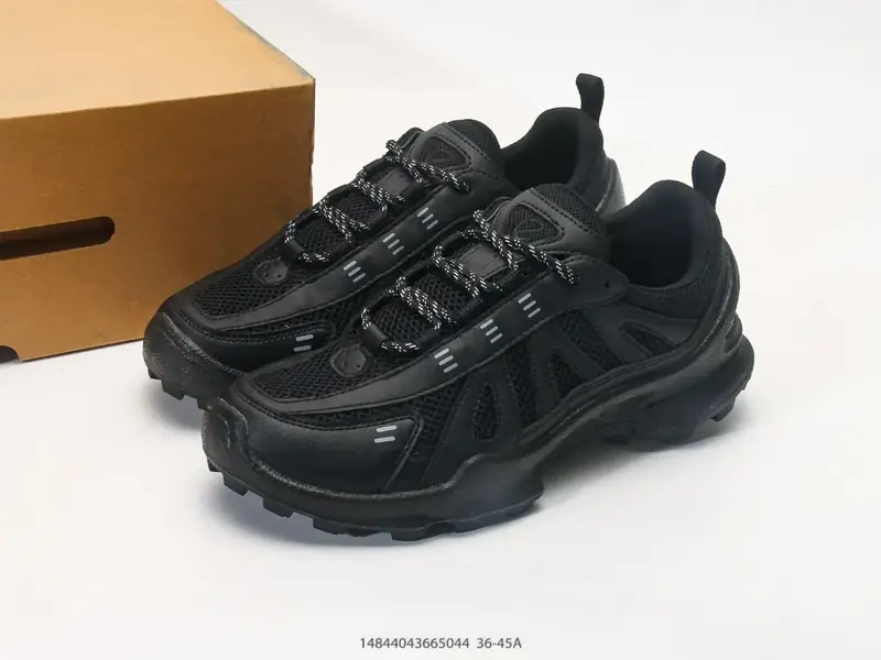 Ecco爱步 Biom C-Trail 健步C 舒适时尚 简约时尚 减震防滑 低帮休闲鞋 戈尔防水薄膜内衬提供强大的透气性与防水性 有效阻隔外部水分渗透 确保双脚保持干爽舒适 自然律动科技 符合人体 803324 #14844043665044