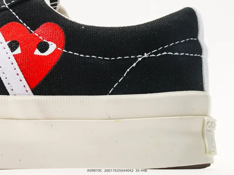 Other Skate Shoes Collaboration Low-Top A09870C #26017635044042