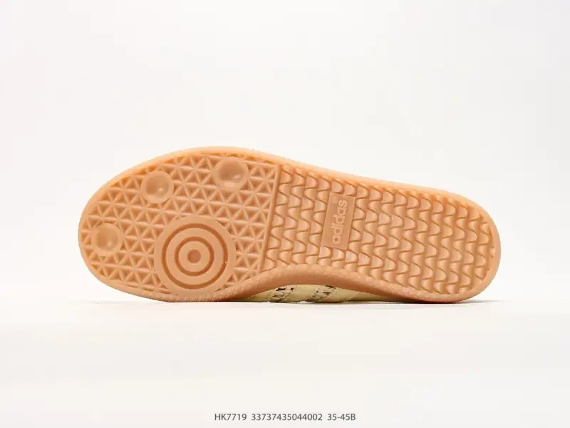 Adidas Sepatu Kasual Low Top HK7719 #33737435044002