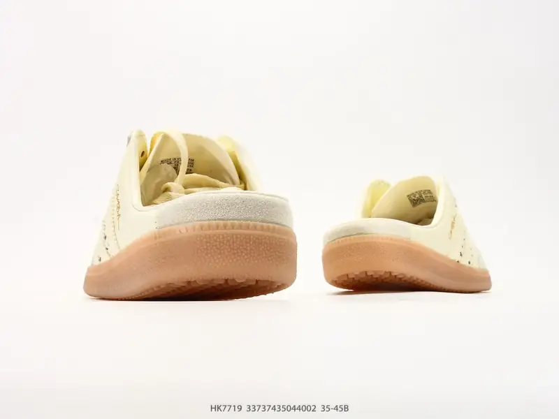 Adidas Sepatu Kasual Low Top HK7719 #33737435044002