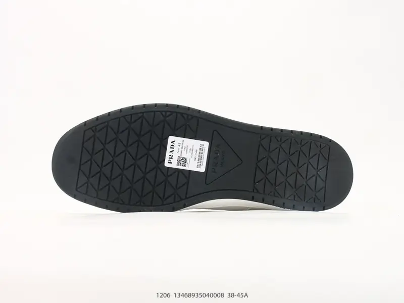 PRADA普拉达 广东 1206 #13468935040008
