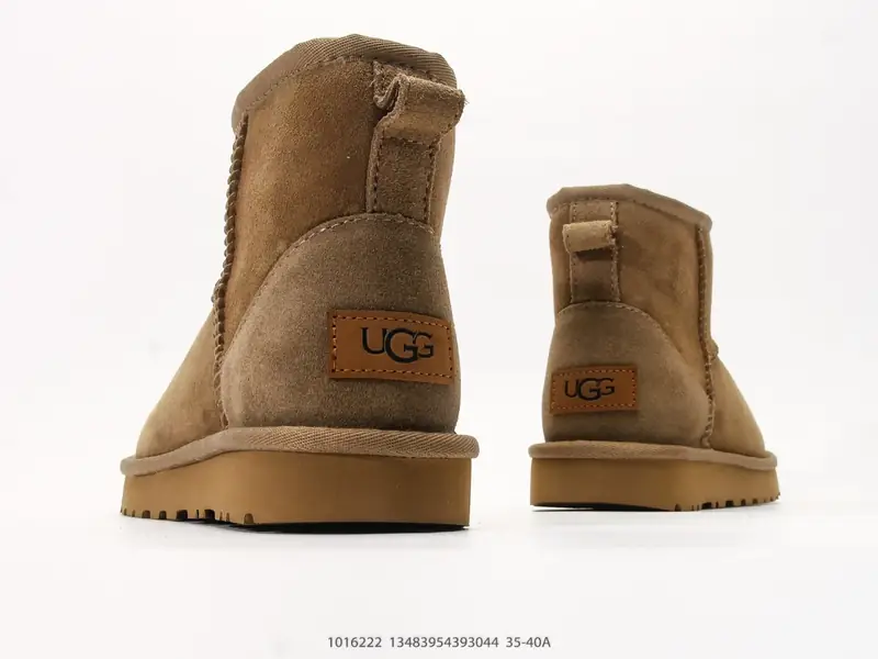 UGG Botas Clásico 1016222 #13483954393044