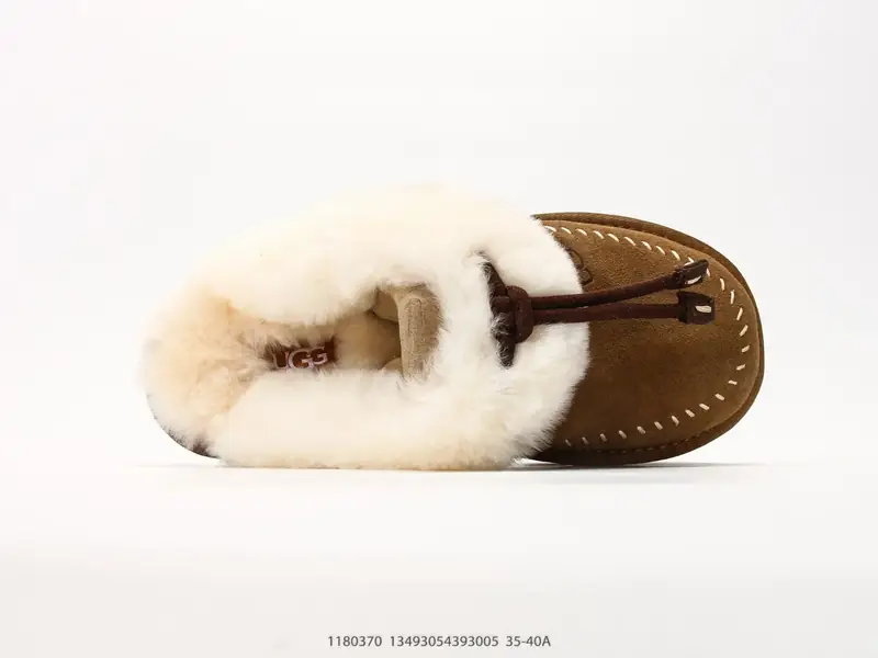 UGG Chaussures casual Basse Confortable 1180370 #13493054393005