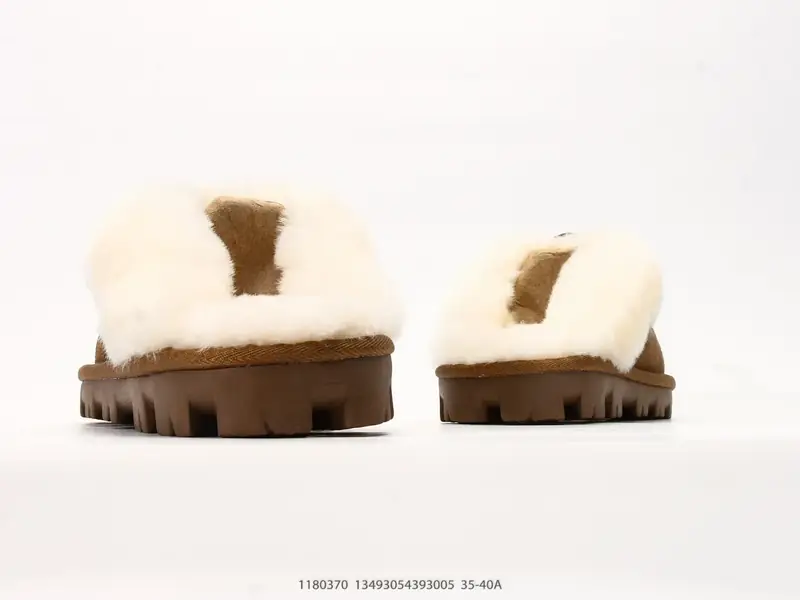 UGG Chaussures casual Basse Confortable 1180370 #13493054393005