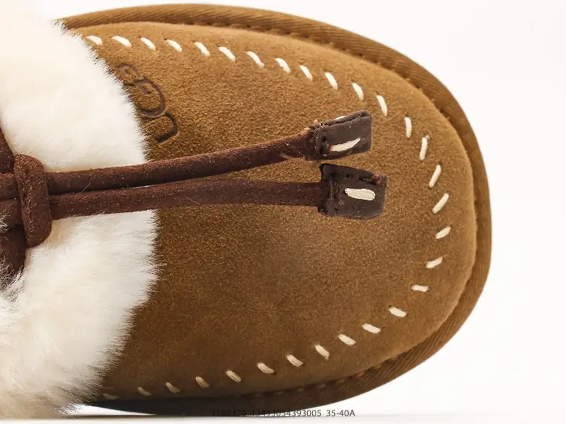 UGG Chaussures casual Basse Confortable 1180370 #13493054393005
